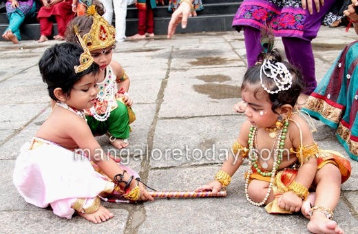 Kadri Krishna Vesha competition